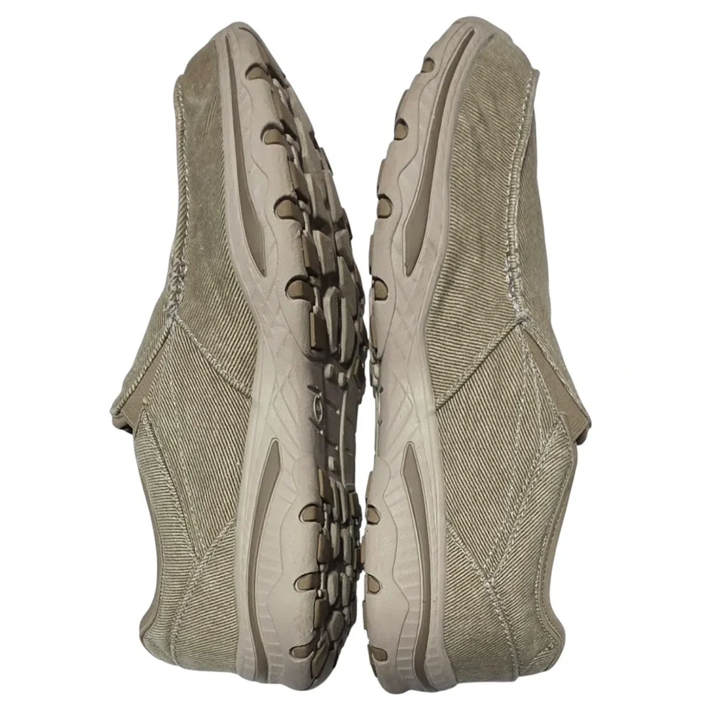 Skechers Mens Relaxed Fit Slipins Shoes Taupe Extra Wide Slip On Size 9